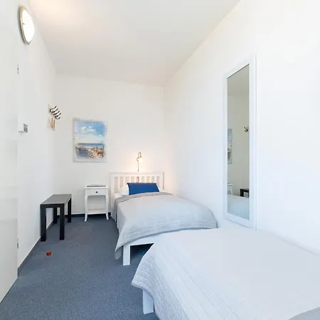 Probsteier Platz Windsurfer * Laboe