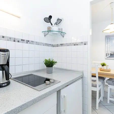 Probsteier Platz Windsurfer Apartment Laboe